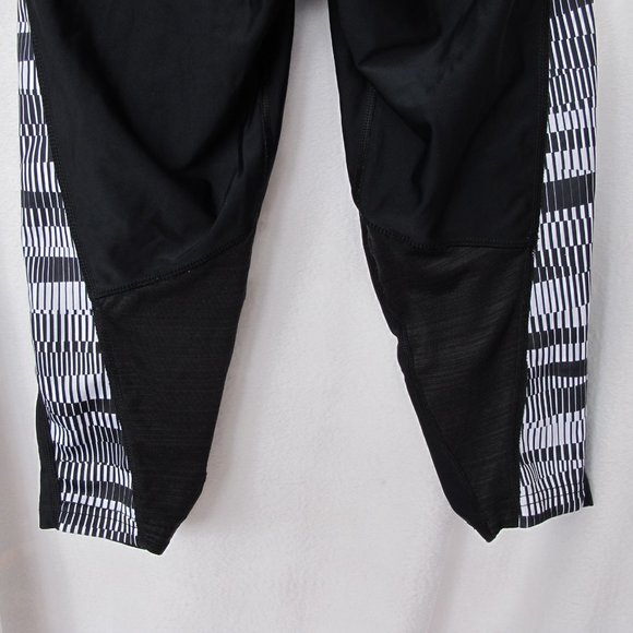 Must Bundle - Adidas Supernova Climacool Knee Length Running Pants - XS - Picture 16 of 16